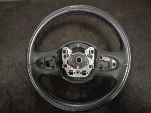 Gebruikte Stuurwiel Mini Mini (R56) 1.6 16V Cooper Prijs € 45,00 Margeregeling aangeboden door Westerhof autodemontage