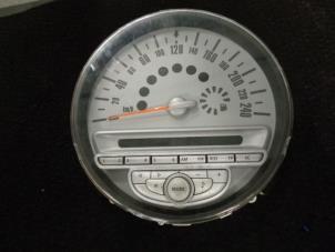 Gebruikte Tellerklok Mini Mini (R56) 1.6 16V Cooper Prijs € 60,00 Margeregeling aangeboden door Westerhof autodemontage
