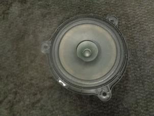 Gebruikte Luidspreker Renault Twingo III (AH) 1.0 SCe 70 12V Prijs € 10,00 Margeregeling aangeboden door Westerhof autodemontage