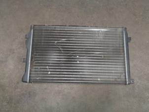 Gebruikte Radiateur Volkswagen Golf VI Variant (AJ5/1KA) 1.4 TSI 122 16V Prijs € 35,00 Margeregeling aangeboden door Westerhof autodemontage
