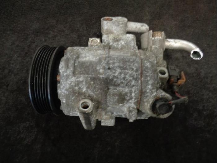 Gebruikte Pomp Airco Seat Ibiza III (6L1) 1.4 16V 100 Prijs € 50,00 Margeregeling aangeboden door Westerhof autodemontage