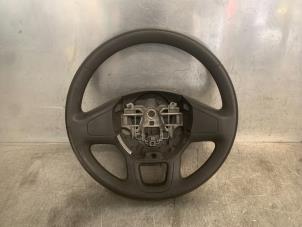 Gebruikte Stuurwiel Opel Vivaro Prijs € 50,00 Margeregeling aangeboden door Mettler BV