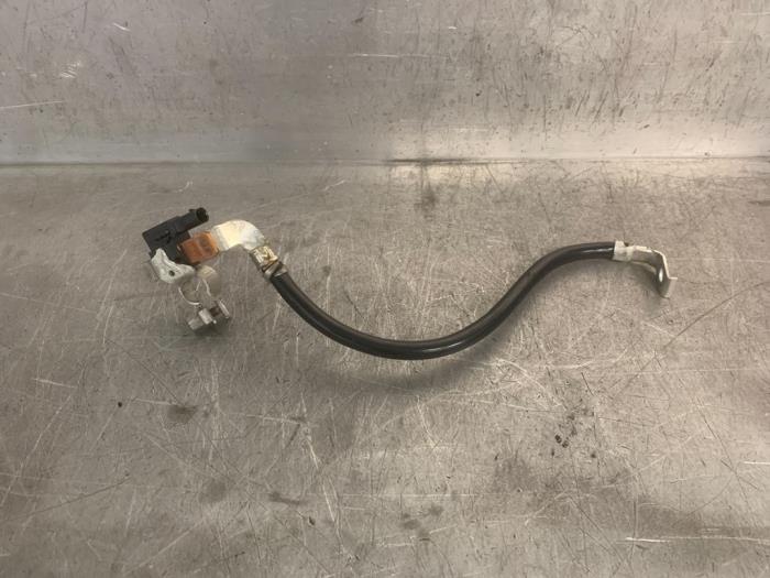 Gebruikte Accu sensor BMW 3-Serie Prijs € 25,00 Margeregeling aangeboden door Mettler BV