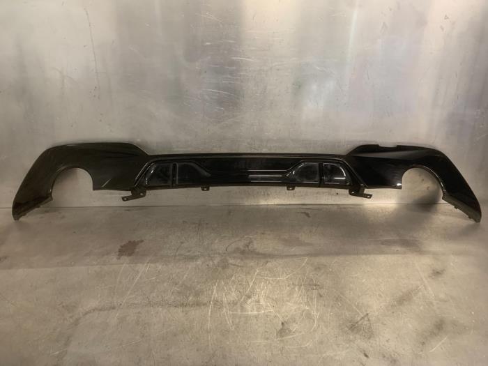 Gebruikte Diffuser achterbumper BMW 3-Serie Prijs € 90,00 Margeregeling aangeboden door Mettler BV