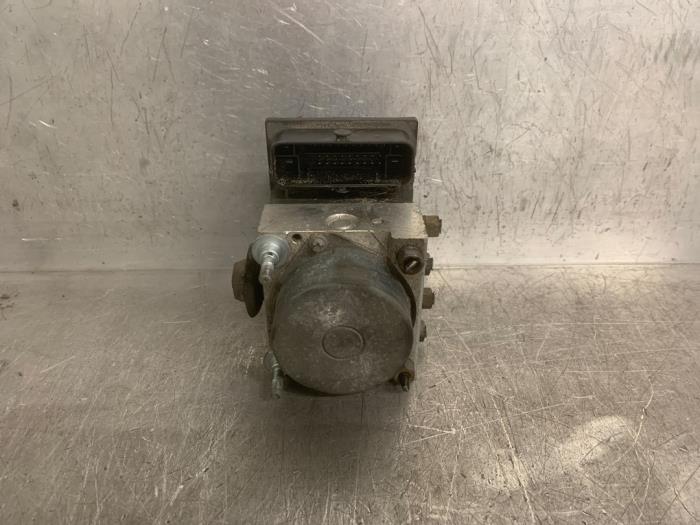 Gebruikte ABS Pomp Fiat 500 (312) 0.9 TwinAir 85 Prijs € 15,00 Margeregeling aangeboden door Mettler BV