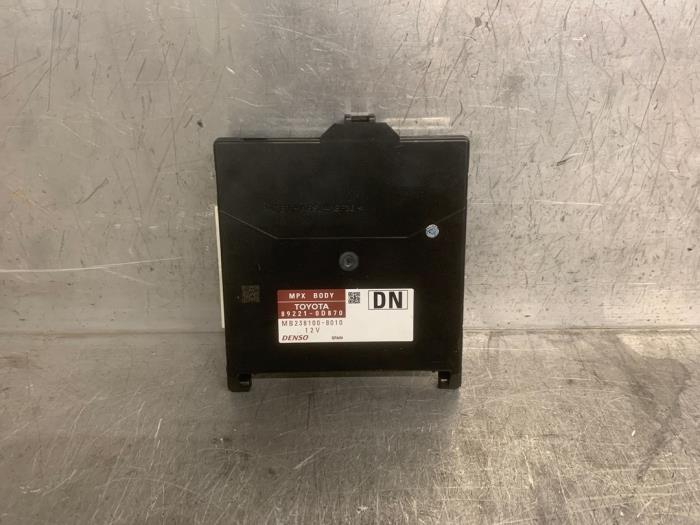 Gebruikte Module Bodycontrol Toyota Yaris III (P13) 1.5 16V Dual VVT-iE Prijs € 40,00 Margeregeling aangeboden door Mettler BV