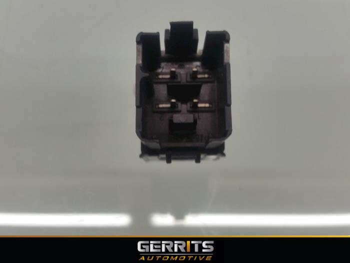 Paniekverlichtings Schakelaar van een Volkswagen Golf V (1K1) 1.9 TDI 2004