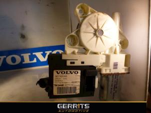 Gebruikte Raammotor Portier Volvo V50 (MW) 2.4 20V Prijs € 31,90 Margeregeling aangeboden door Gerrits Automotive BV