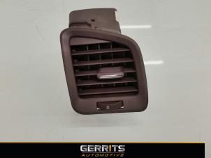 Gebruikte Luchtrooster Dashboard Opel Insignia 2.0 Turbo 16V Ecotec Prijs € 25,30 Margeregeling aangeboden door Gerrits Automotive BV