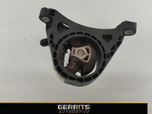 Gebruikte Motorsteun Opel Insignia 2.0 Turbo 16V Ecotec Prijs € 21,98 Margeregeling aangeboden door Gerrits Automotive BV