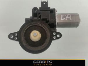 Gebruikte Motor electrisch raam Mazda 2 (DE) 1.3 16V S-VT Prijs € 31,90 Margeregeling aangeboden door Gerrits Automotive BV