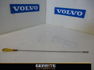 Gebruikte Olie Peilstok Volvo V60 I (FW/GW) 1.6 T4 16V Prijs € 21,98 Margeregeling aangeboden door Gerrits Automotive