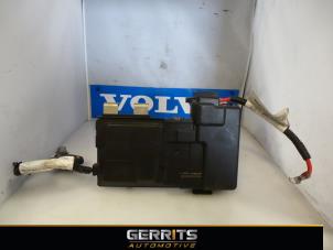 Gebruikte Zekeringkast Volvo V60 I (FW/GW) 1.6 DRIVe Prijs € 102,30 Margeregeling aangeboden door Gerrits Automotive
