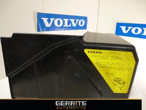 Gebruikte Accubak Volvo XC70 (SZ) XC70 2.5 T 20V Prijs € 19,99 Margeregeling aangeboden door Gerrits Automotive