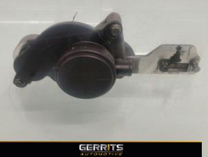 Gebruikte Carterventilatie Chevrolet Epica 2.0 D 16V Prijs € 48,40 Margeregeling aangeboden door Gerrits Automotive BV