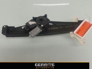 Gebruikte Raammechaniek 4Deurs rechts-achter Peugeot 3008 II (M4/MC/MJ/MR) 1.6 BlueHDi 120 Prijs € 54,98 Margeregeling aangeboden door Gerrits Automotive BV