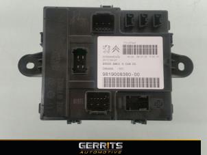Gebruikte Module (diversen) Peugeot 3008 II (M4/MC/MJ/MR) 1.6 BlueHDi 120 Prijs € 120,61 Margeregeling aangeboden door Gerrits Automotive BV
