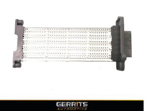 Gebruikte Element Kachelverwarming Mercedes Citan (415.6) 1.5 109 CDI Prijs € 44,00 Margeregeling aangeboden door Gerrits Automotive BV