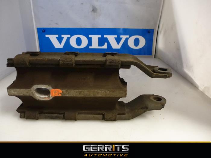 Gebruikte Motorrubber Volvo V70 (BW) 2.0 D3 20V Prijs € 31,90 Margeregeling aangeboden door Gerrits Automotive BV