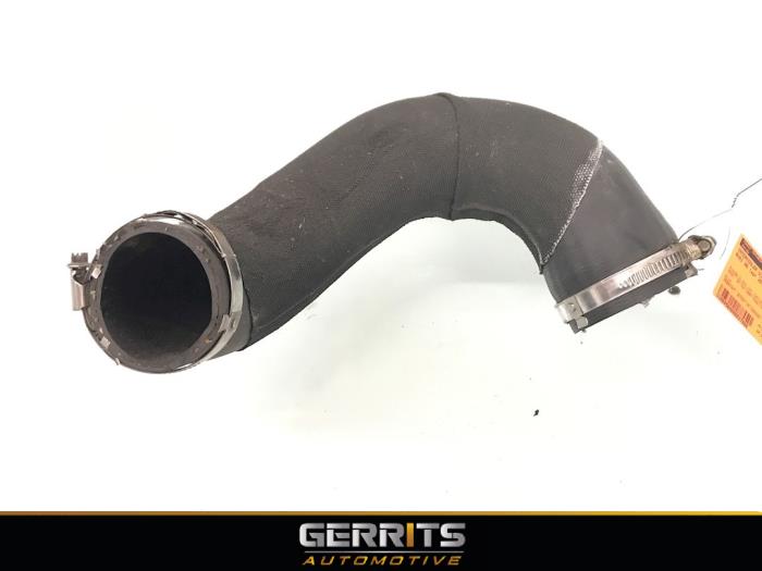 Gebruikte Intercooler Slang Audi A6 Avant (C7) 3.0 TDI V6 24V Quattro Prijs € 38,50 Margeregeling aangeboden door Gerrits Automotive BV