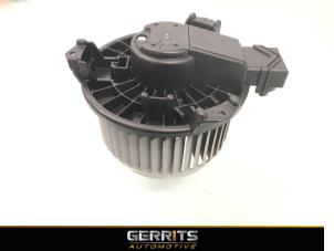 Gebruikte Chaufage Ventilatiemotor Daihatsu Terios (J2) 1.5 16V DVVT 4x2 Euro 4 Prijs € 21,98 Margeregeling aangeboden door Gerrits Automotive