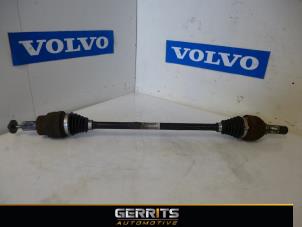 Gebruikte Steekas rechts-achter Volvo V70 (SW) 2.4 T 20V AWD Prijs € 55,00 Margeregeling aangeboden door Gerrits Automotive