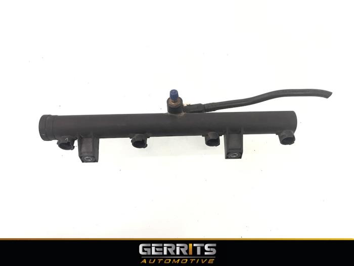 Gebruikte Injector brug Citroen C5 II Berline (RC) 2.0 16V Prijs € 28,60 Margeregeling aangeboden door Gerrits Automotive BV