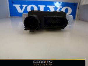 Gebruikte Relais Voorgloei Volvo V60 I (FW/GW) 2.0 D4 16V Prijs € 59,40 Margeregeling aangeboden door Gerrits Automotive