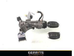 Gebruikte Kontaktslot + Sleutel Hyundai i10 (B5) 1.0 12V Prijs € 88,00 Margeregeling aangeboden door Gerrits Automotive