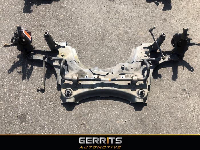 Gebruikte Subframe Renault Scénic III (JZ) 1.6 16V Prijs € 111,26 Margeregeling aangeboden door Gerrits Automotive BV
