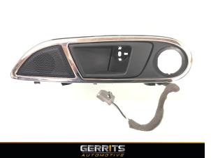 Gebruikte Handgreep Ford Fiesta 6 (JA8) 1.25 16V Prijs € 21,98 Margeregeling aangeboden door Gerrits Automotive BV