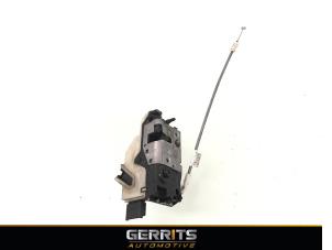 Gebruikte Deurslot Mechaniek 4Deurs rechts-voor Citroen C4 Berline (NC) 1.2 12V PureTech 130 Prijs € 45,10 Margeregeling aangeboden door Gerrits Automotive BV