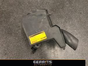 Gebruikte Luchtfilterhuis Ford Focus 3 Wagon 1.6 TDCi Prijs € 27,48 Margeregeling aangeboden door Gerrits Automotive BV