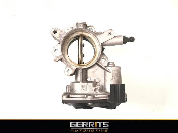 Gebruikte Gasklephuis Opel Insignia Sports Tourer 2.0 CDTI 16V 130 ecoFLEX Prijs € 51,70 Margeregeling aangeboden door Gerrits Automotive BV
