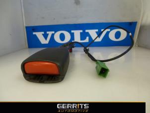 Gebruikte Veiligheidsgordel Insteek links-voor Volvo V70 (SW) 2.4 20V 140 Prijs € 21,98 Margeregeling aangeboden door Gerrits Automotive