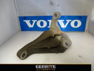 Gebruikte Motorrubber Volvo V50 (MW) 1.8 16V Prijs € 25,30 Margeregeling aangeboden door Gerrits Automotive BV