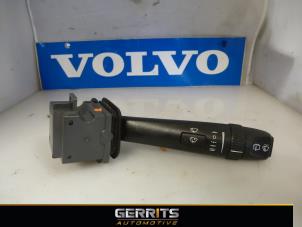 Gebruikte Ruitenwis Schakelaar Volvo V70 (SW) 2.4 D5 20V Prijs € 24,99 Margeregeling aangeboden door Gerrits Automotive BV