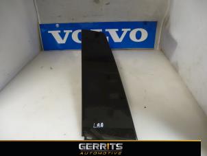 Gebruikte Carrosserielijst Volvo V60 I (FW/GW) 2.0 D3 20V Prijs € 31,90 Margeregeling aangeboden door Gerrits Automotive