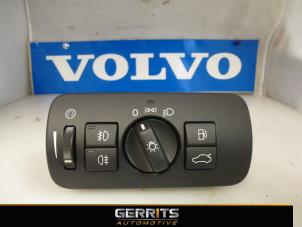 Gebruikte Schakelaar Licht Volvo V70 (BW) 1.6 T4 16V Prijs € 31,90 Margeregeling aangeboden door Gerrits Automotive