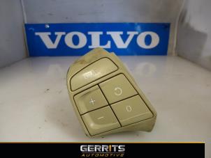 Gebruikte Tempomaat Bediening Volvo V70 (BW) 2.4 D5 20V Prijs € 25,30 Margeregeling aangeboden door Gerrits Automotive