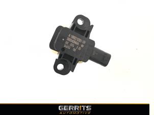 Gebruikte Airbag Sensor Mercedes A (W176) 1.6 A-180 16V Prijs € 21,98 Margeregeling aangeboden door Gerrits Automotive BV