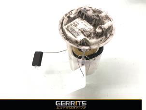 Gebruikte Tank element Pomp Renault Megane III Grandtour (KZ) 1.5 dCi 110 Prijs € 39,99 Margeregeling aangeboden door Gerrits Automotive BV