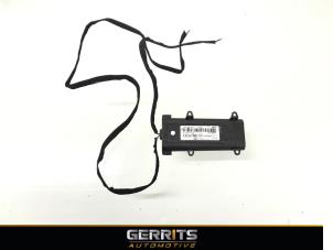 Gebruikte GPS Antenne Citroen DS4 (NX) 1.6 e-HDi 16V 115 Prijs € 51,70 Margeregeling aangeboden door Gerrits Automotive