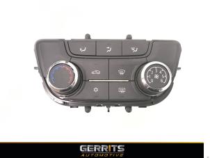 Gebruikte Kachel Bedieningspaneel Opel Zafira Tourer (P12) 1.6 CDTI 16V ecoFLEX 120 Prijs € 71,48 Margeregeling aangeboden door Gerrits Automotive BV