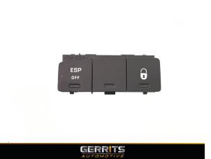 Gebruikte Schakelaar ESP Citroen C3 Picasso (SH) 1.4 16V VTI 95 GPL Prijs € 21,98 Margeregeling aangeboden door Gerrits Automotive