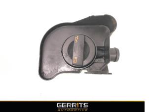 Gebruikte Oliedop Volkswagen Crafter 2.0 TDI 16V Prijs € 21,98 Margeregeling aangeboden door Gerrits Automotive BV