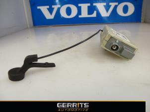 Gebruikte Antenne Versterker Volvo C30 (EK/MK) 1.6 D 16V Prijs € 21,98 Margeregeling aangeboden door Gerrits Automotive