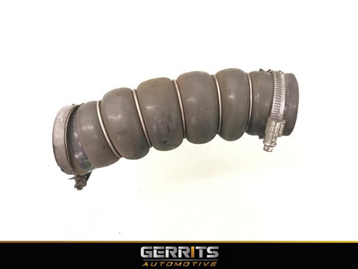 Gebruikte Intercooler Slang Ford C-Max (DXA) 1.6 TDCi 16V Prijs € 28,60 Margeregeling aangeboden door Gerrits Automotive BV