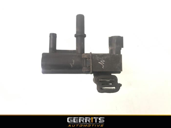 Vacuum ventiel van een Jaguar X-type 2.5 V6 24V 2001