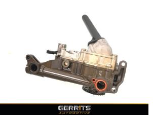Gebruikte Oliepomp Mercedes B (W246) 1.6 B-180 BlueEFFICIENCY Turbo 16V Prijs € 115,50 Margeregeling aangeboden door Gerrits Automotive BV